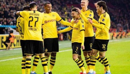  沙尔克04新援首秀破门，保级关键战全取三分