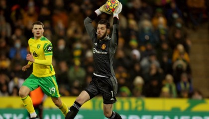  卡尔斯鲁厄防守体系严密，铜墙铁壁令对手无功