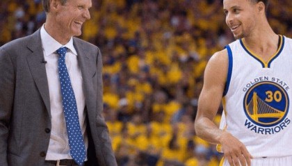  尼斯主帅赛后炮轰裁判，争议判罚引发舆论风波  